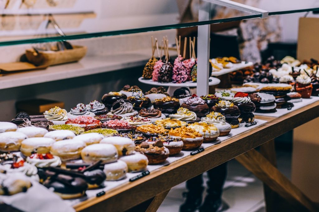 Dessert table setup